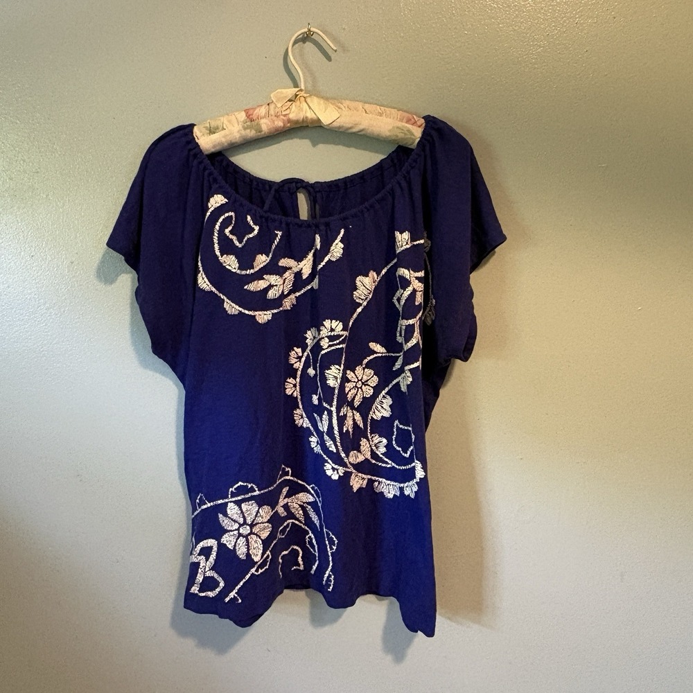 St Johns Bay Woman Ladies Embossed Short Dolman Sleeve Tie-Neck T-shirt Size XL